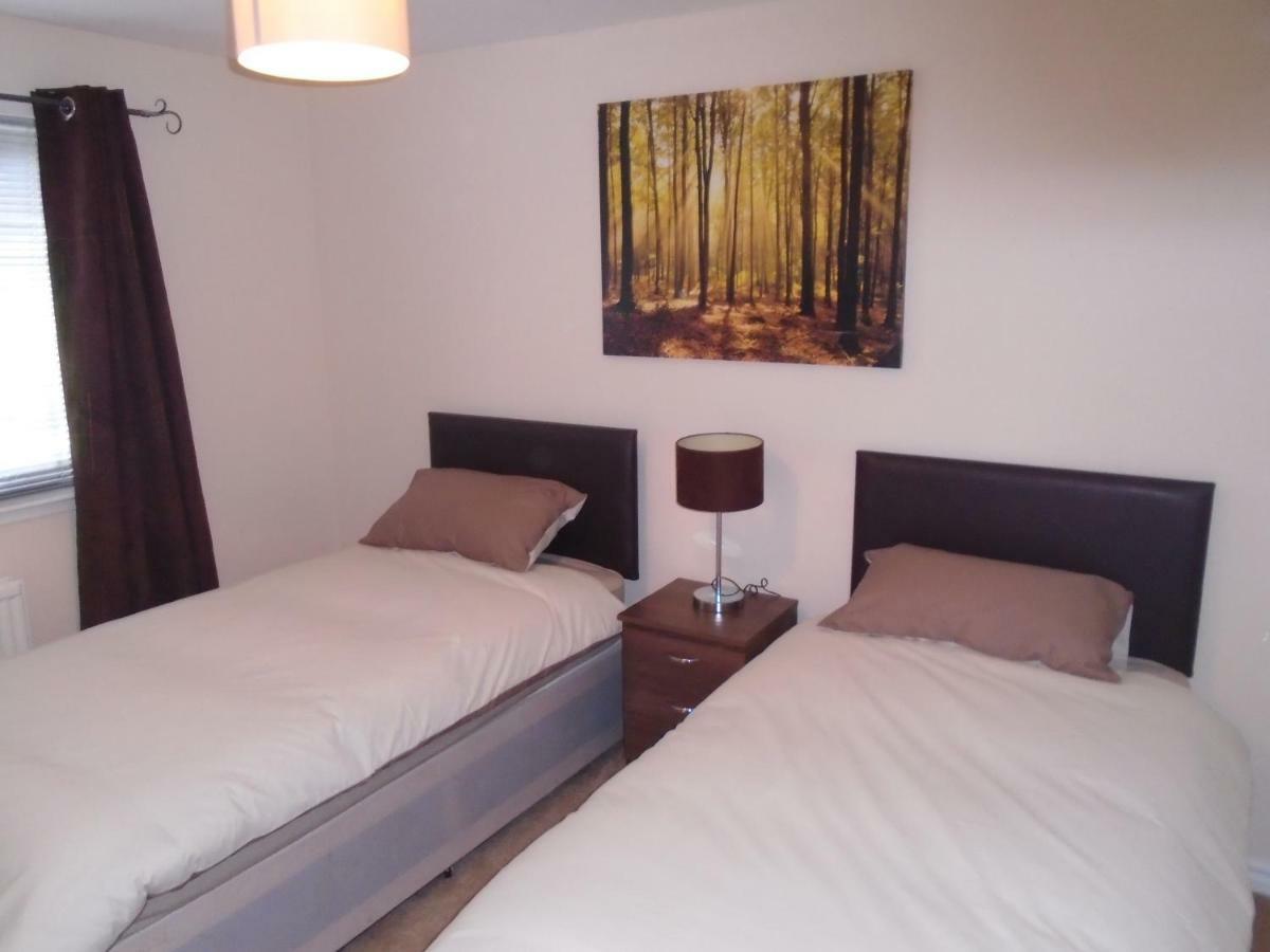 Clydebank Apartment Glasgow Esterno foto