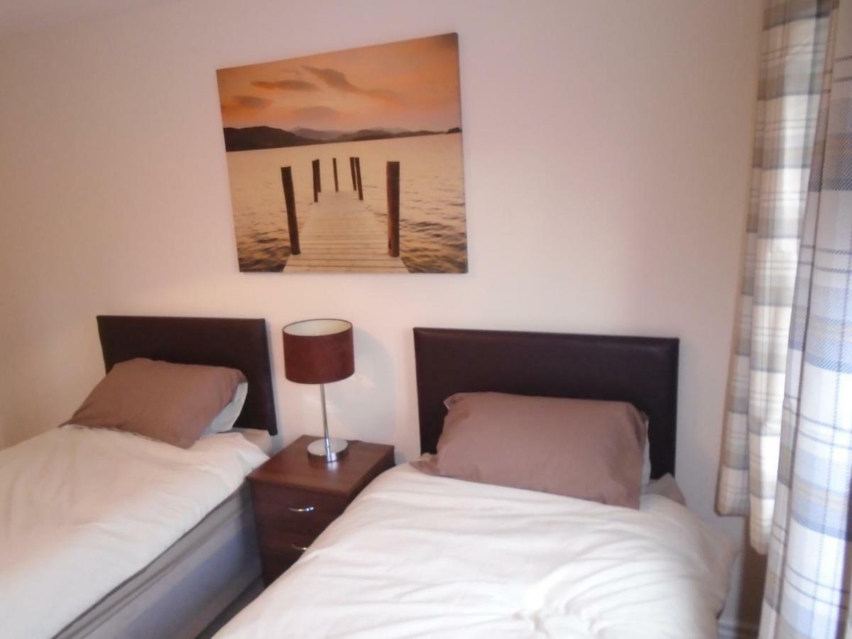 Clydebank Apartment Glasgow Esterno foto