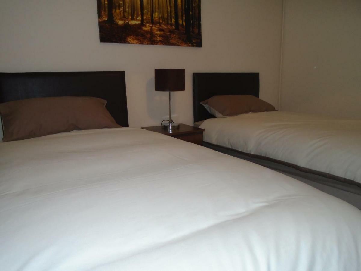 Clydebank Apartment Glasgow Esterno foto